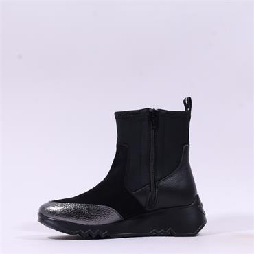Wonders Kyoto Stretch Wedge Boot - Black Stretch